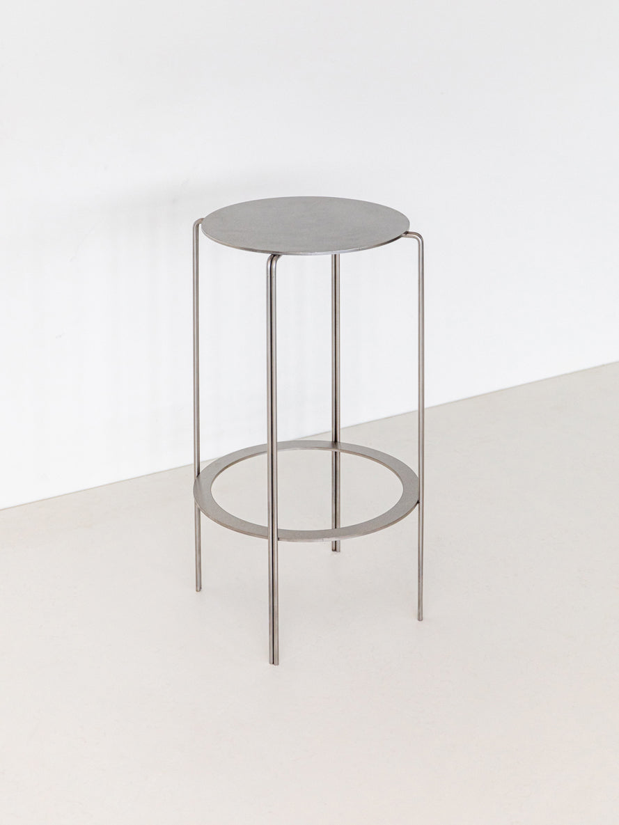 F09 Stool